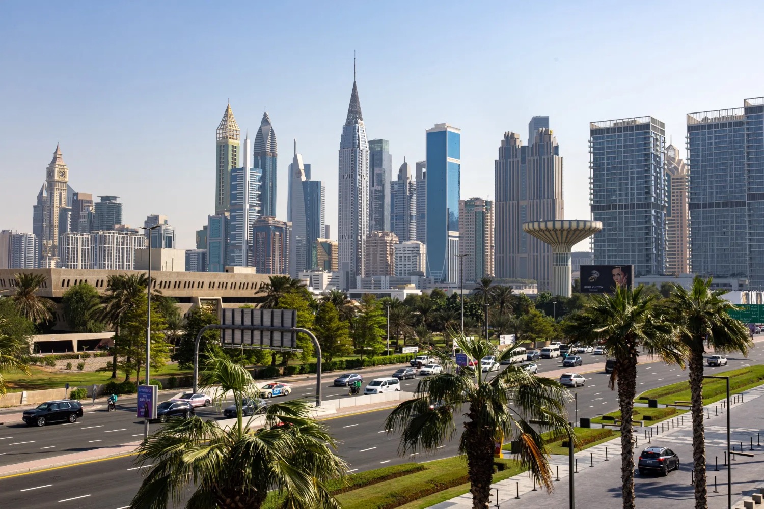 Dubai Residential REIT IPO 26-fach überzeichnet | Immobilieninvestment 2025 | Die Geissens Real Estate | Luxus Immobilien mit Carmen und Robert Geiss – Die Geissens in Dubai