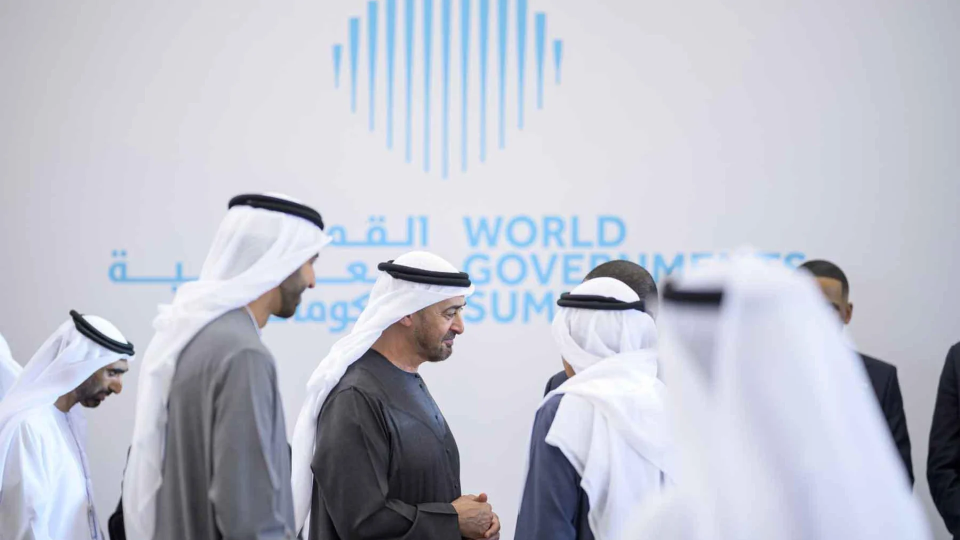 Glücks-Kompass: UAE setzt Lebensqualität auf die Agenda | Die Geissens Real Estate | Luxus Immobilien mit Carmen und Robert Geiss – Die Geissens in Dubai